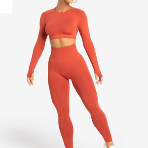 Ensemble deux pièces côtelé pour femme, décontracté, pour la maison et les voyages, en tissu côtelé doux et respirant, couleur unie - Product Image 1
