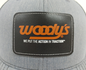 Casquette Trucker Personnalisée à 6 Panneaux en Maille Respirante avec Patch en Cuir Imprimé, Fabriquée en Usine au Vietnam, Style Adulte Léger et Sportif - Product Image 3