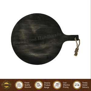 Planche à découper en bois de manguier 100% naturel de qualité supérieure, couleur noire antique, avec poignée, pour hôtels, restaurants et cuisines. - Product Image 2