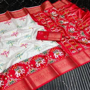 Tela de Seda Dola Suave con Tejido Zari Puro de VASTRA COTTAGE, con Estampado Jacquard Digital Pichwai Kalamkari en Toda la Superficie - Product Image 2