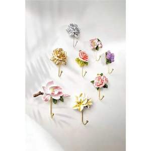 Modern Metal Ginkgo Leaf Handmade Self-adhesive Wall <b>Hook</b> <b>Decorative</b> Wall Mounted <b>Coat</b> <b>Hook</b> for Entryway Bedroom Bathroom - Product Image 3