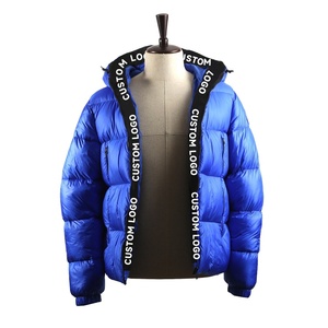 Chaqueta de Plumón Azul con Capucha para Hombre, Cortavientos, Informal, de Invierno, con Cierre de Cremallera y Ribete con Logotipo Personalizado - Product Image 3