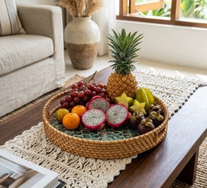 Bandeja Redonda de Ratán Tejida a Mano con Incrustaciones de Madreperla, Bandeja Decorativa de Mimbre con Asas para Decoración de Mesa de Centro - Product Image 4