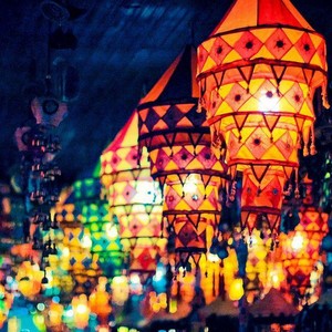 Traditional Paper Lanterns Multicolor <b>Triangle</b> Shape Silk Screen Print Corded Electric Lampshade Decoration <b>Lighting</b> - Product Image 5
