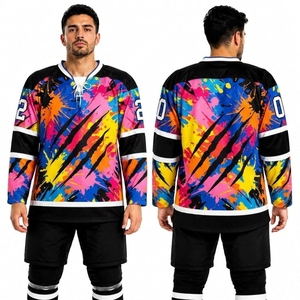 Camiseta de Hockey sobre Hielo Personalizada, Rosa y Negra, con Gráficos, 100% Poliéster, Manga Larga, Sublimada, Nombre del Equipo Personalizado - Product Image 2
