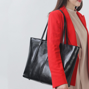 Bolso Tote de Cuero Clásico de Nuevo Estilo, Abierto por Arriba, Estilo Minimalista para Uso Diario - Product Image 5