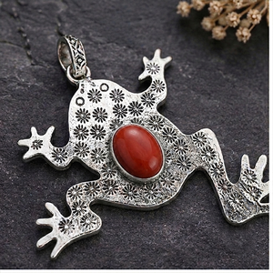 จี้รูปกบไฮโดรคอรัลลายดอกไม้ รูปวงรี ชุบเงิน ทำจากทองเหลือง จาก Jewelry Town รุ่น JT-016 ของขวัญวันครบรอบสำหรับทุกเพศ - Product Image 6