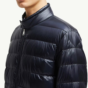 Chaqueta Acolchada de Invierno Unisex Personalizada OEM, Ropa Casual de Alta Calidad, Chaqueta Acolchada con Capucha y Cuello Alto Brillante, Chaquetas Acolchadas al por Mayor de Salamons - Product Image 4