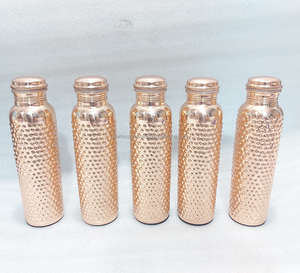 Vente en gros 100% bouteille d'eau en acier inoxydable en cuivre martelé pur et sain Unique écologique à double paroi pour le camping sportif - Product Image 5