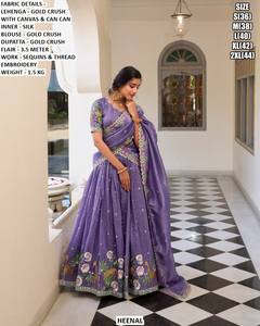 Lehenga Choli Tradicional Bandhani Rosa Noor Dream - Material Gold Crush con Protección Solar y Secado Rápido, Largo hasta el Suelo para Bodas y Fiestas - Product Image 4