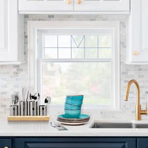 Portautensilios cilíndrico de cuatro compartimentos con base de madera, perfecto para oficina, cafetería y organizador de mesa de comedor formal, de la India. - Product Image 4