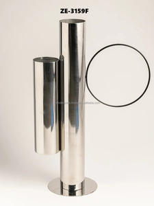 Jarrón de Flores de Metal Hecho a Mano de Diseño Premium, Jarrón de Flores de Estilo de Piso Hecho a Mano por Zahid Exports, Mayorista de Jarrones de Flores - Product Image 2