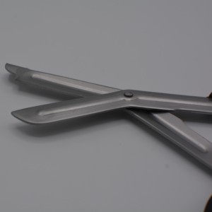 Tijeras de Trauma de Acero Inoxidable de Alta Calidad, las Mejores Tijeras para Vendajes de Primeros Auxilios para Emergencias Médicas, Instrumento Quirúrgico Básico - Product Image 4