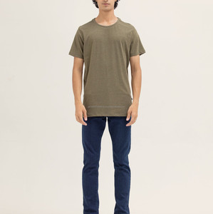 เสื้อยืดลำลองสำหรับผู้ชายเสื้อยืด2025ไซส์ใหญ่สำหรับผู้ชายทรงพอดีตัวสำหรับฤดูร้อน - Product Image 1