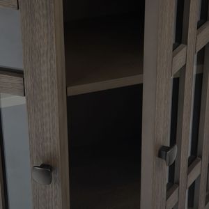 Meuble de rangement bas de style farmhouse Bedford Grey pour salon - Product Image 4