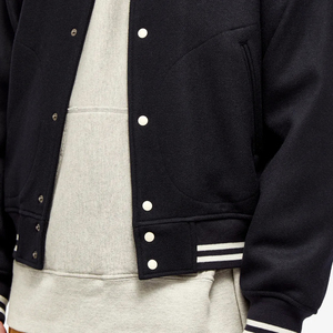 Compre Chaqueta Personalizada de Fabricante, Chaqueta Varsity de Lana Corta Informal para Hombre - Product Image 4