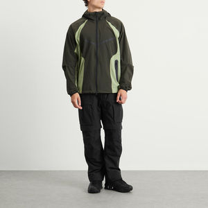 Chaqueta Deportiva Personalizada con Bloques de Color, Tejido Técnico, Cierre Completo, para Hombre, Cortavientos de Nailon con Capucha y Bordado - Product Image 5