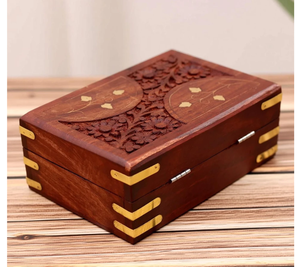 Boîte de rangement en bois sculpté artisanal avec incrustation en laiton, organisateur décoratif pour bijoux et souvenirs, idéal pour la décoration intérieure et les cadeaux - Product Image 5