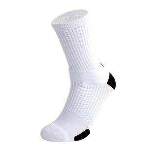 Calcetines Deportivos Personalizados para Hombre, Mujer y Jóvenes, con Rayas en la Parte Inferior, de Algodón Ecológico, Transpirables, para Gimnasio, Running, Baloncesto, OEM, al por Mayor - Product Image 2
