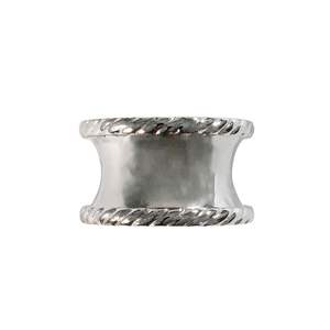 Anillo de Servilleta Metálico Icónico, Creado para una Decoración Distintiva de la Mesa de Comedor, con Forma y Acabado Reconocibles - Product Image 3