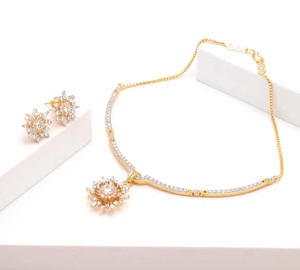 Conjunto de Collar y Pendientes con Colgante de Cristales Redondos en Forma de Rayos de Sol, Chapado en Oro de 22K, Joyería para Mujer - Product Image 3