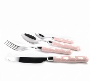 Ensemble de couverts en acier inoxydable avec poignée rose mignonne et motif arbre, résistant au lave-vaisselle, pour la table de mariage - Product Image 1