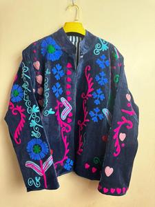 เสื้อแจ็คเก็ตซูซานีงานปักด้ายหลากสีทำมือสำหรับผู้หญิง เสื้อคลุมผ้าไหมปักลายสไตล์โบโฮชิค เสื้อโค้ทกำมะหยี่ลายชาติพันธุ์สำหรับฤดูหนาว - Product Image 5