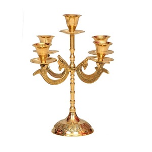 Candélabre en laiton au design classique à 3 bras, qualité supérieure, décoration pour événements et occasions, accessoires de décoration de mariage - Product Image 3