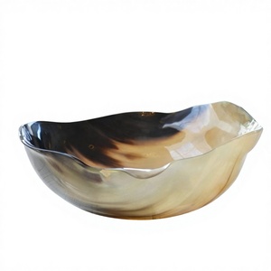 Handcrafted Polished Animal Horn Vintage Farmhouse Style Eco-Friendly Decorative Serving Bowls Salad Bowl Party - Product Image 3
