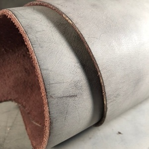 Cuero de grano doble tono Crazy Horse encerado curtido vegetalmente orgánico Pull Buffalo para bolsos, zapatos, correas y productos personalizados ISONZ 0.7-3mm - Product Image 1