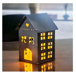 Portavelas de metal estilo casa de pueblo con ventanas detalladas, rústico, para velas votivas - Product Image 2