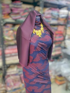 Tela de Chifón Fransawi con Cuentas y Diseño de Motivo Metálico en Forma de Abanico para Vestidos de Novia y Ropa de Fiesta para Mujer - Ecológica y Ligera - Product Image 2