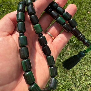 Perles de résine réfléchissantes pour tasbih, finition ronde et lisse, brillent doucement pendant la prière et sont parfaites pour la pratique quotidienne du zikr. - Product Image 1