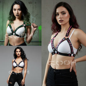 Arnés de cuero negro con púas moradas - Product Image 4