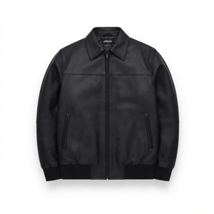 Chaqueta Varsity de Mezclilla Rasgada para Hombre, Corte Holgado, Cuello Camisero, Cierre de Botones, Bolsillos, Chaqueta Casual de Otoño, Venta al Por Mayor OEM - Product Image 4