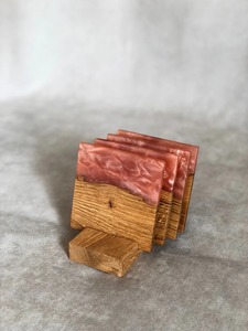 Juego de Posavasos Clásicos de Resina y Madera Ligera con Color Personalizado, Diseño Artístico Antideslizante Hecho a Mano y Ecológico para Cafeterías - Product Image 4