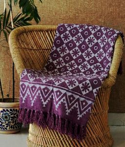 Manta Decorativa de Color Morado, 100% Algodón, Ecológica, Hecha a Mano en India, Estampada con Bloques, para Sofá, Disponible para Todas las Temporadas, Venta al Por Mayor - Product Image 1