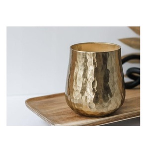 Bougies votives modernes en métal faites à la main pour la maison, les bars, les mariages, Pâques, Halloween, le Ramadan, le Nouvel An - Accent de fleurs séchées - Product Image 3