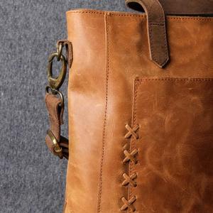 Vintage Leather Brown Tote Bag Retro Shoulder Handbag Zipper Closure Large Capacity for Travel Shopping - Product Image 6