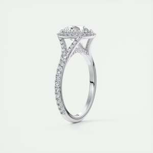 Anillo de compromiso con halo francés de diamante cultivado en laboratorio de corte redondo de 2.50 quilates con puntas en miniatura en oro blanco de 14 quilates. - Product Image 1