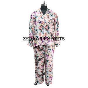 Ensemble de vêtements de nuit imprimés à la mode pour femmes doux deux pièces vêtements de nuit vêtements de nuit ensemble de pyjama luxe doux ensemble de nuit - Product Image 1