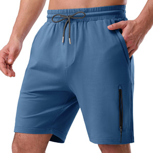Shorts personnalisés avec logo pour hommes, tissu léger anti-rides en coton, nylon et élasthanne, taille élastique, style jogger. - Product Image 1