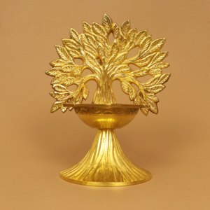 Lampe à huile en laiton de qualité supérieure Kalp Vriksh pour Diwali, lampe décorative artisanale pour la maison et le temple - Product Image 4