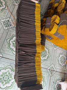 Varillas de Incienso de Sándalo Negro Natural, Agarbatti Premium de Larga Duración, Hechas a Mano en Vietnam para Oración, Meditación y Relajación - Product Image 2