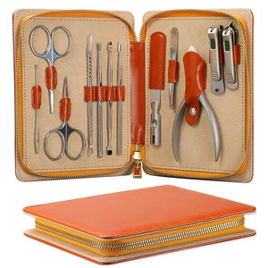 Kit de manucure professionnel OEM, ensemble de coupe-ongles, outils de soin des pieds, acier inoxydable, kits de beauté pour femmes en vente - Product Image 1