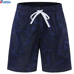 Shorts en maille confortables pour hommes, personnalisables, couleur unie, polyester, sublimation, pour la course et la gym - Product Image 3