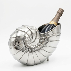 Luxuries Silver Lion Wine Bottle Holder Modern Metal Animal Wine Rack For Countertop Decor Handcrafted Tabletop Single Bottle - Product Image 5