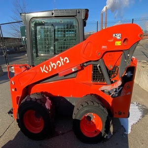 Chargeuse compacte Kubota haut de gamme avec une construction robuste, une puissance hydraulique exceptionnelle et des commandes faciles - Product Image 4