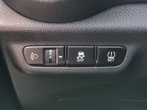รถยนต์มือสองปี 2022 รุ่น Morning Picanto Hatchback ขนาดกะทัดรัด สีเหลือง 5 ประตู สำหรับการเดินทางในเมือง - Product Image 5
