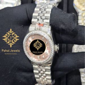 นาฬิกาข้อมือสแตนเลสสตีลหรูหราจาก Pahal Jewels พร้อมกรอบเพชรและหน้าปัดสีโรสโกลด์ ขนาด 36 มม. ทรงกลม ระบบควอตซ์ สำหรับทั้งชายและหญิง - Product Image 2